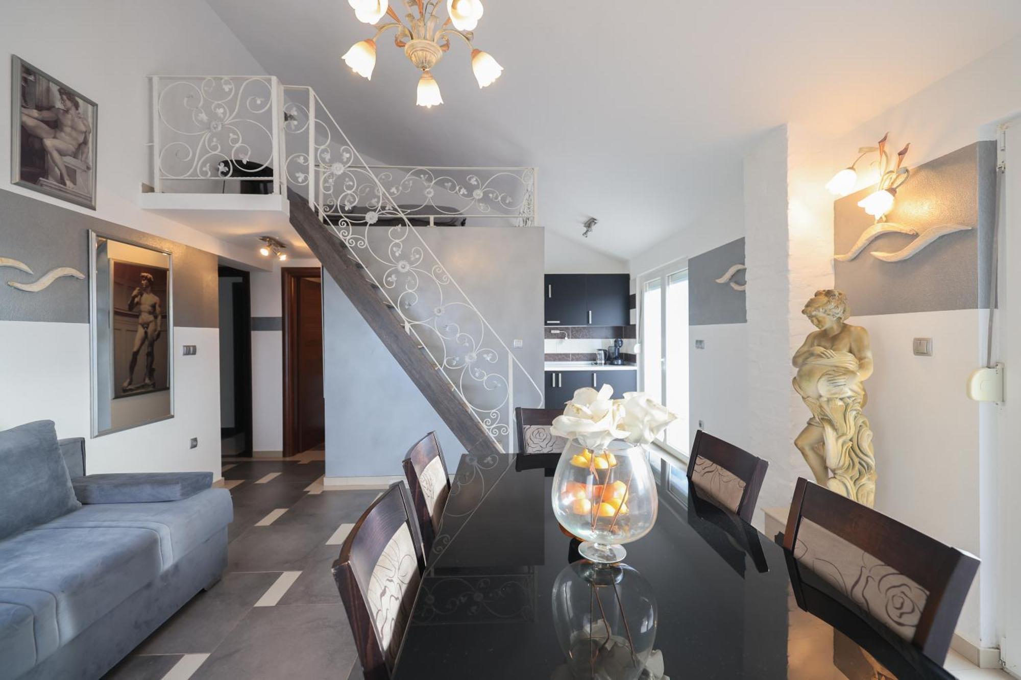 Villa Eni Бибине Екстериор снимка