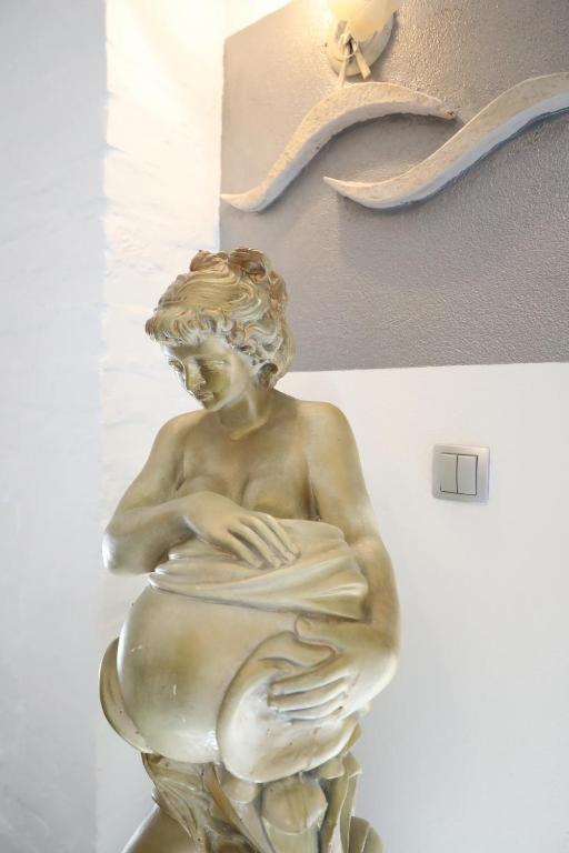 Villa Eni Бибине Екстериор снимка