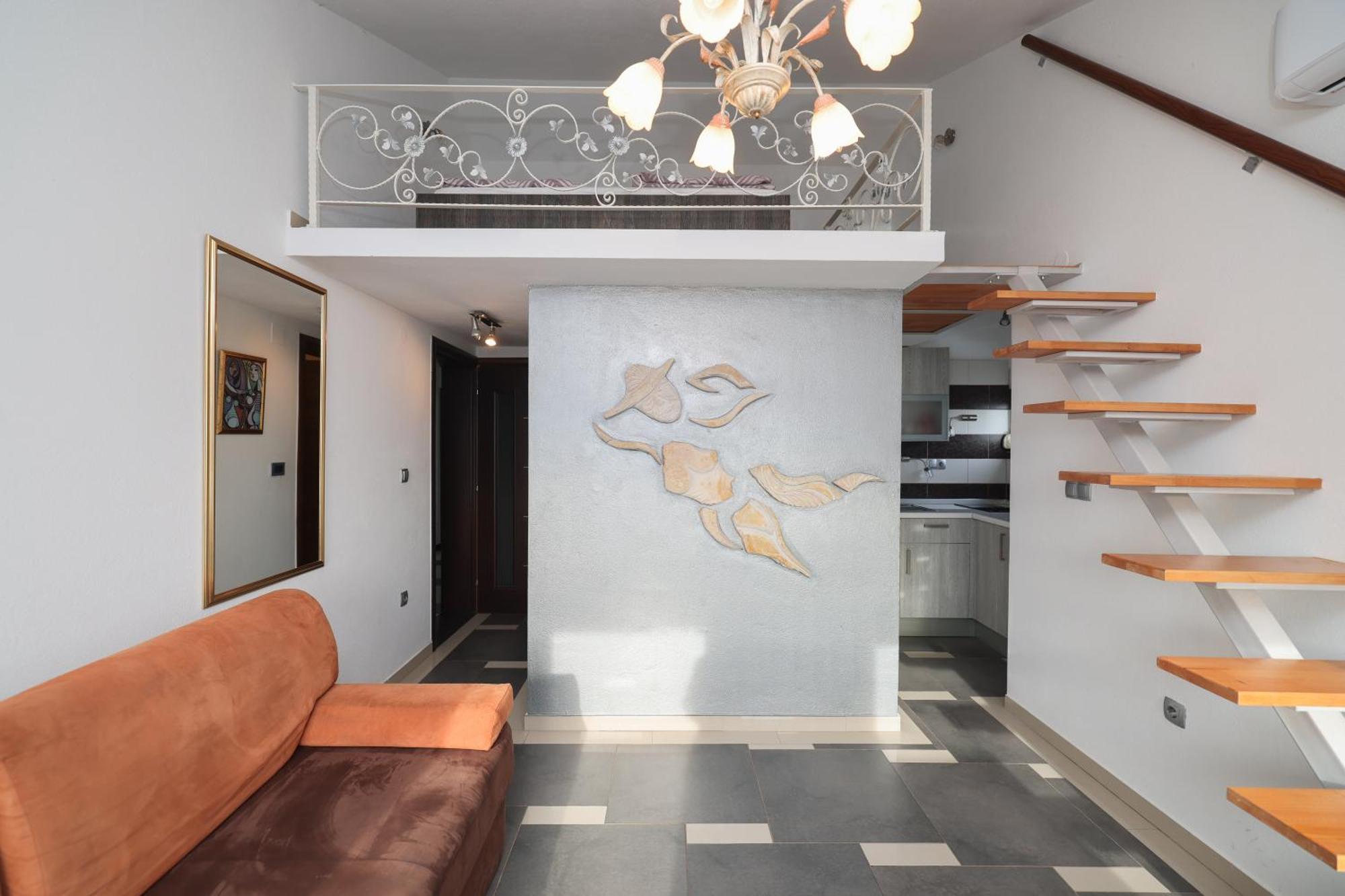 Villa Eni Бибине Екстериор снимка