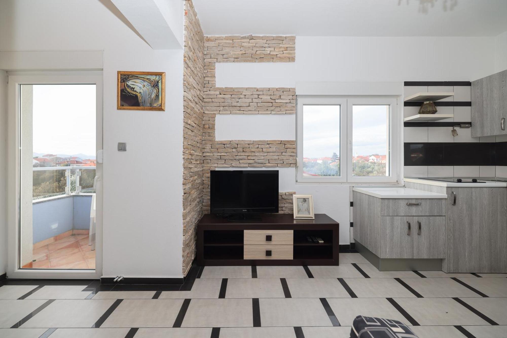 Villa Eni Бибине Екстериор снимка